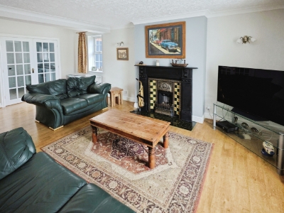 Picture 3